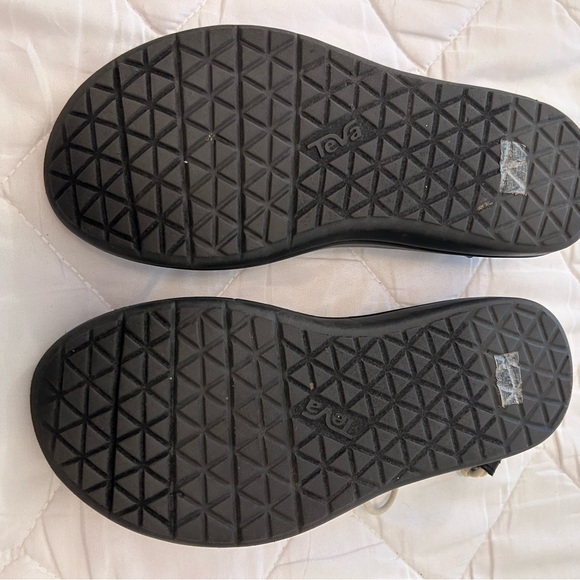 Teva Women's Voya Infinity Sandals 8 Black and White - Picture 5 of 5